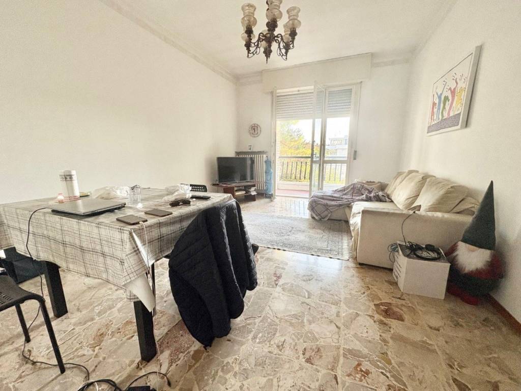 appartamento in vendita a Reggio nell'Emilia in zona San Prospero Strinati