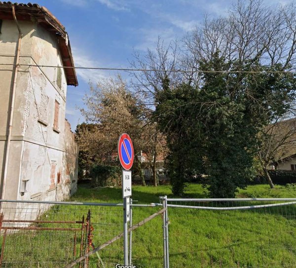 rudere in vendita a Reggio nell'Emilia