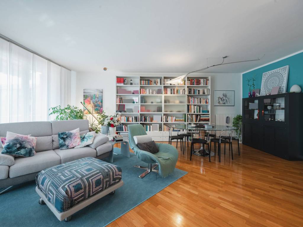 casa indipendente in vendita a Reggio nell'Emilia in zona Pieve Modolena