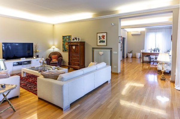 appartamento in vendita a Reggio nell'Emilia