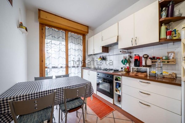 appartamento in vendita a Reggio nell'Emilia in zona Compagnoni / Migliolungo