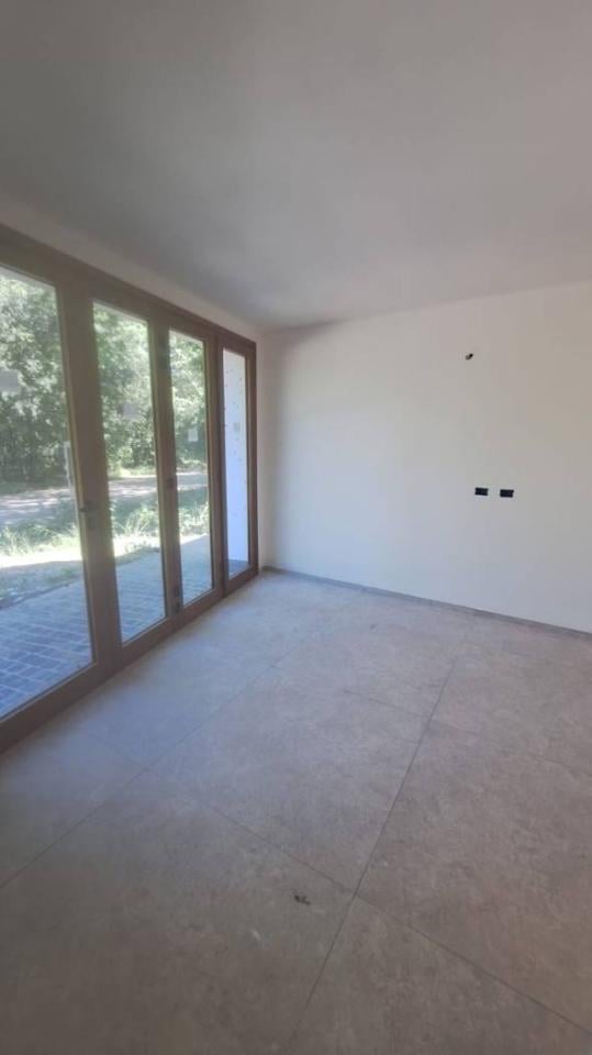 casa indipendente in vendita a Reggio nell'Emilia in zona Rivalta