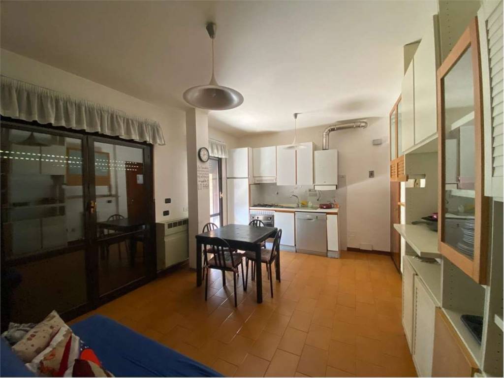 appartamento in vendita a Reggio nell'Emilia in zona Sesso