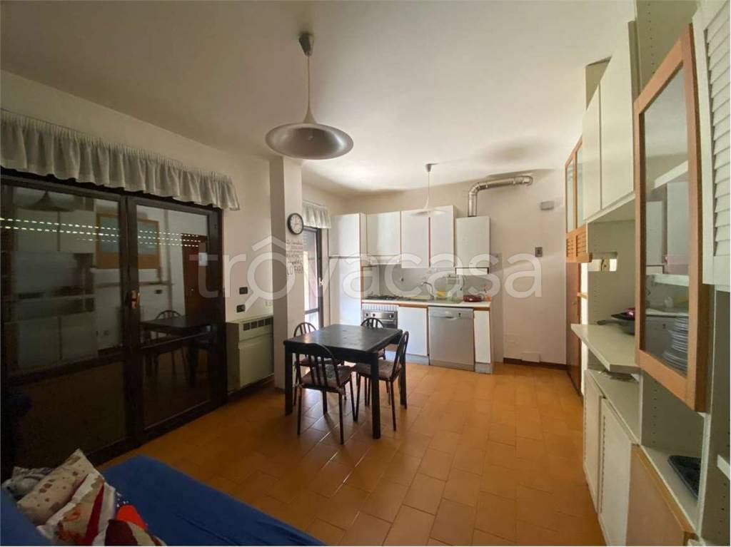 appartamento in vendita a Reggio nell'Emilia in zona Sesso