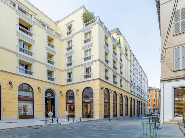 appartamento in vendita a Reggio nell'Emilia in zona Città Storica