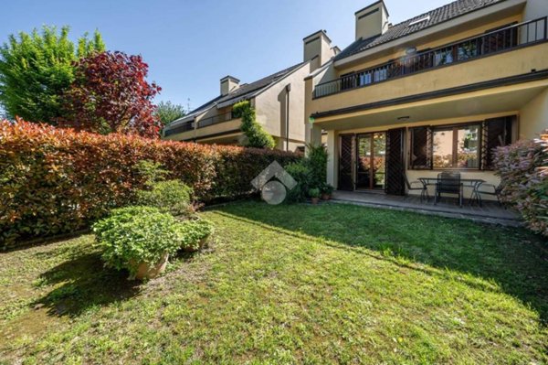 casa indipendente in vendita a Reggio nell'Emilia in zona Cadè / Gaida
