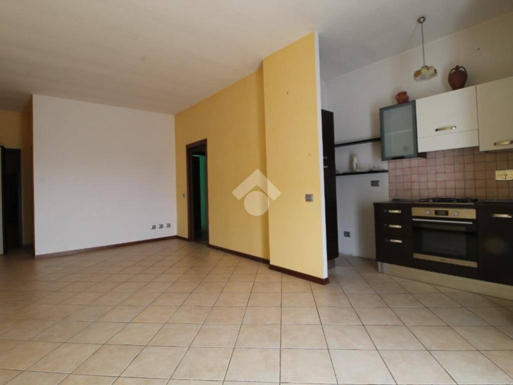 appartamento in vendita a Reggio nell'Emilia in zona Ospizio
