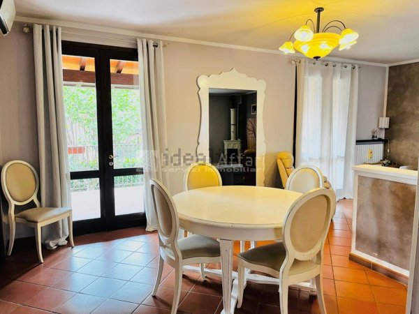 casa indipendente in vendita a Reggio nell'Emilia in zona Gavasseto