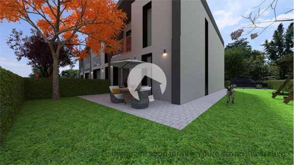 casa indipendente in vendita a Reggio nell'Emilia in zona Roncadella