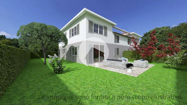 casa indipendente in vendita a Reggio nell'Emilia in zona Città Storica