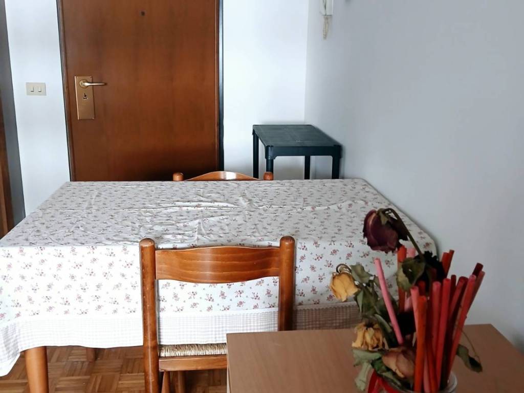 appartamento in vendita a Reggio nell'Emilia in zona Mirabello