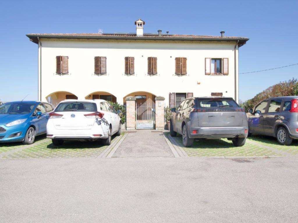 appartamento in vendita a Reggio nell'Emilia in zona Masone