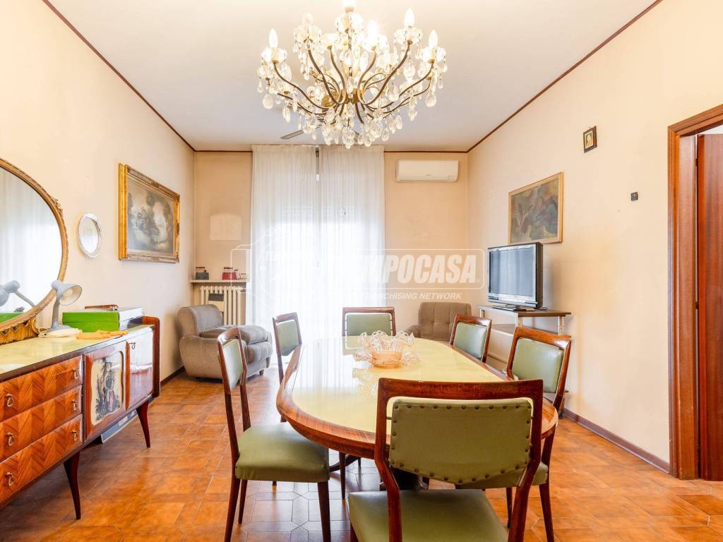 appartamento in vendita a Reggio nell'Emilia