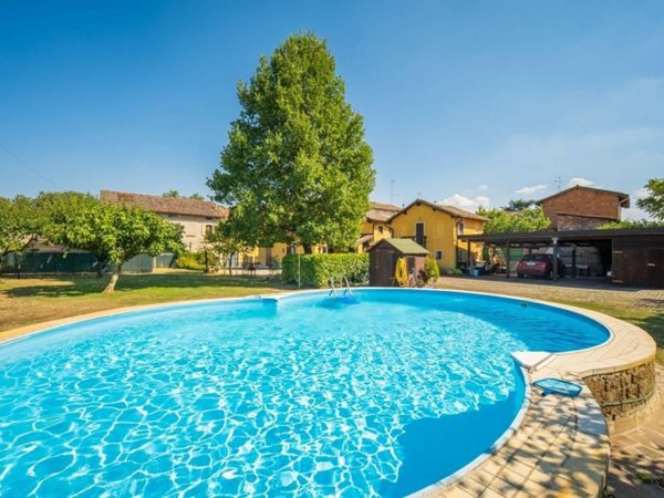 casa indipendente in vendita a Reggio nell'Emilia in zona Roncadella