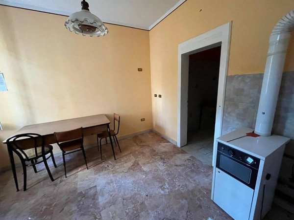 casa indipendente in vendita a Reggio nell'Emilia in zona Città Storica