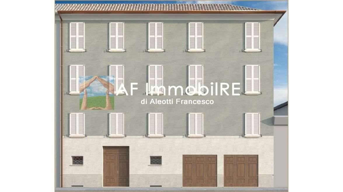 appartamento in vendita a Reggio nell'Emilia in zona Città Storica