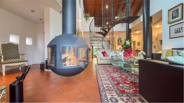 casa indipendente in vendita a Reggio nell'Emilia in zona Baragalla
