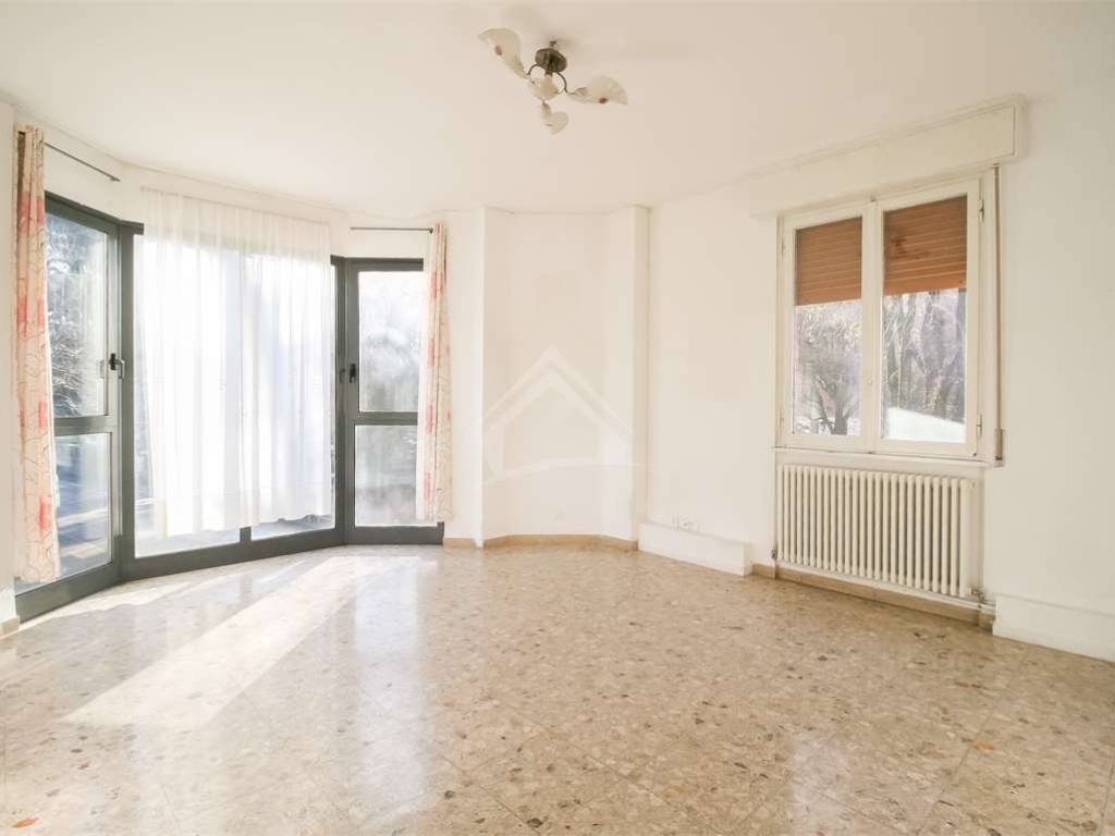 appartamento in vendita a Reggio nell'Emilia in zona Città Storica
