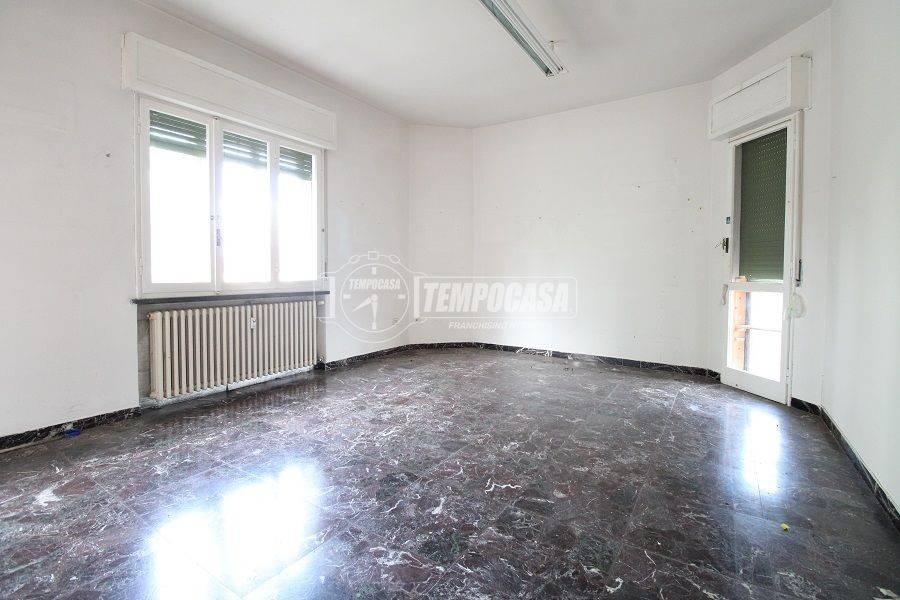 appartamento in vendita a Reggio nell'Emilia in zona Città Storica