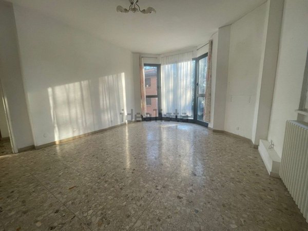 appartamento a Reggio nell'Emilia in zona San Pellegrino / Villa Canali