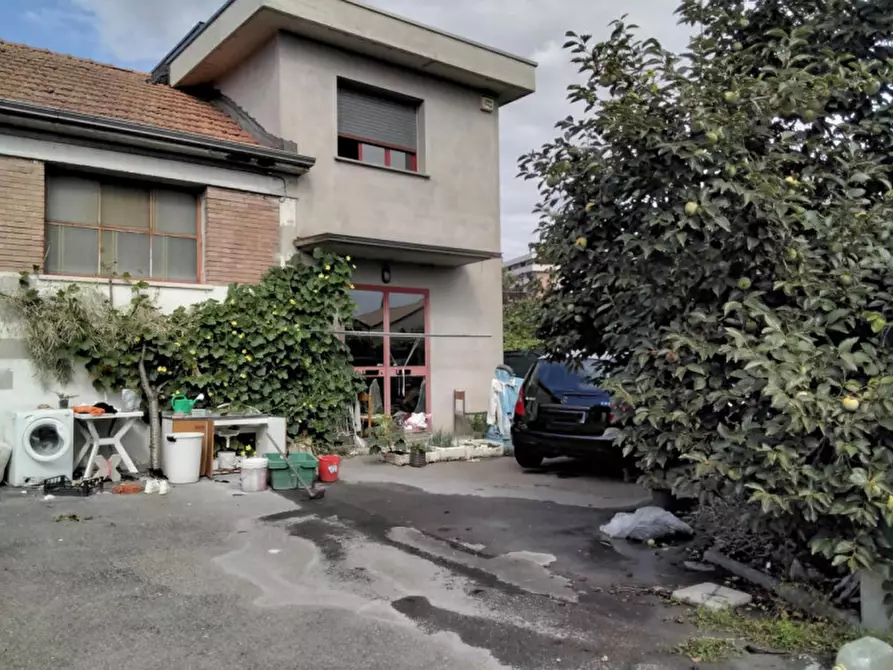 appartamento in vendita a Reggio nell'Emilia in zona Stranieri / Bazzarola