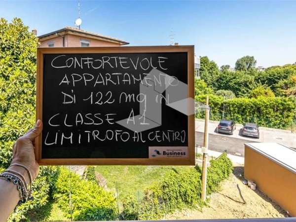 appartamento in vendita a Reggio nell'Emilia in zona Città Storica