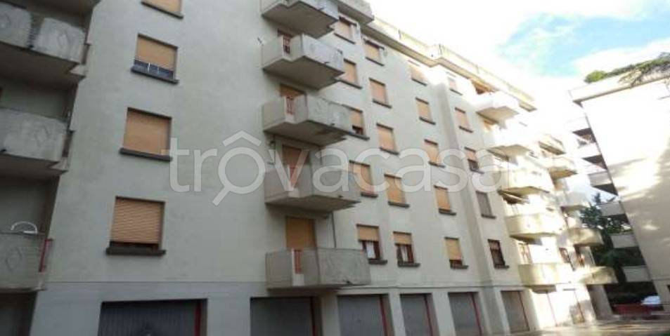 appartamento in vendita a Reggio nell'Emilia in zona Mirabello