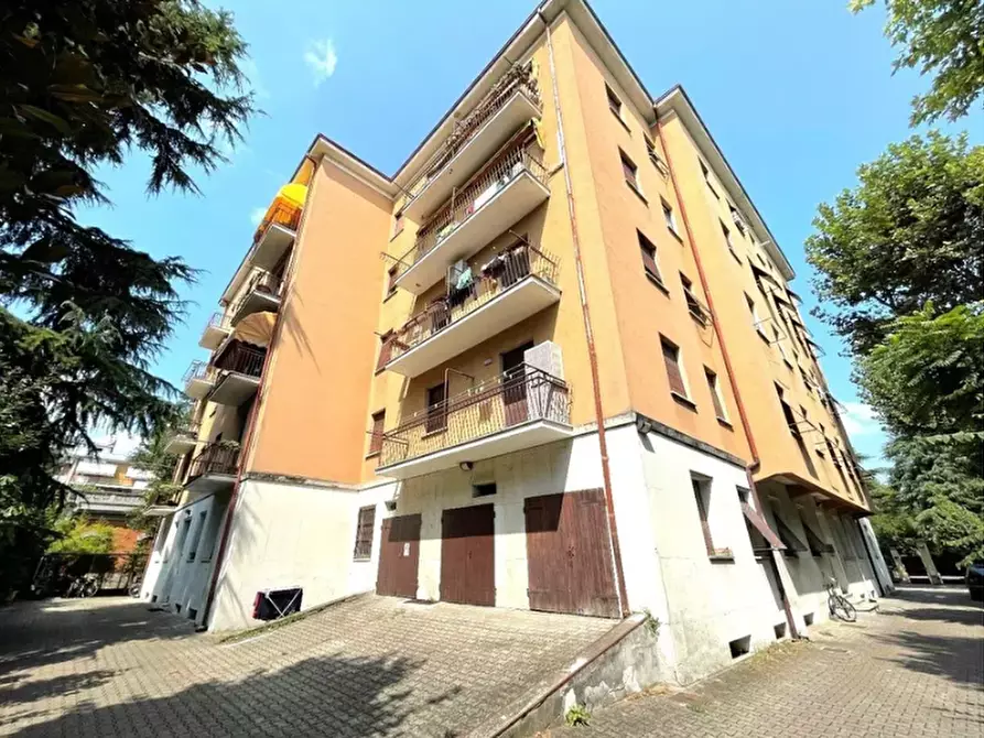 appartamento in vendita a Reggio nell'Emilia in zona Città Storica