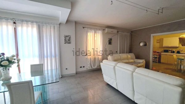 casa indipendente in vendita a Reggio nell'Emilia in zona Belvedere