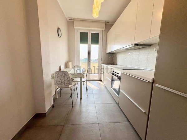 appartamento in vendita a Reggio nell'Emilia in zona Ospizio