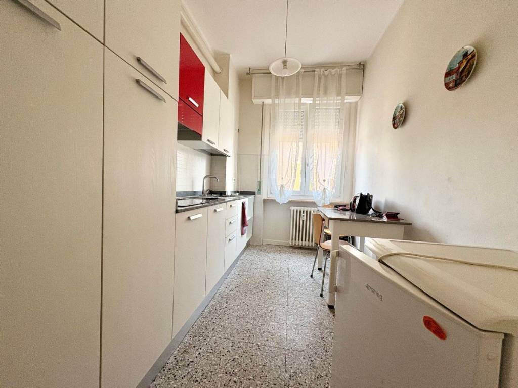 appartamento in vendita a Reggio nell'Emilia in zona Città Storica