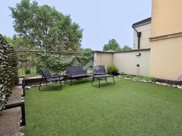 appartamento in vendita a Reggio nell'Emilia in zona Sesso