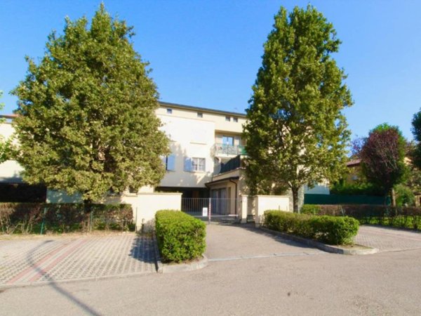 appartamento in vendita a Reggio nell'Emilia in zona Sesso