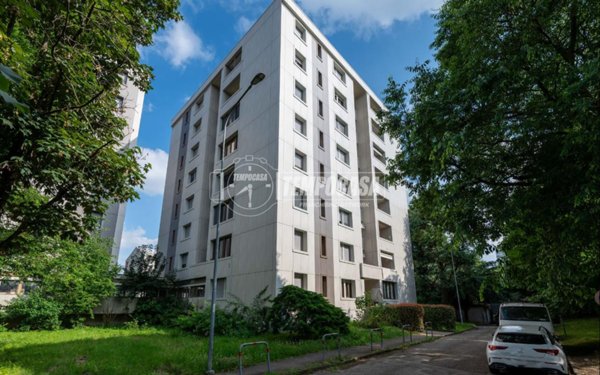 appartamento in vendita a Reggio nell'Emilia in zona Città Storica