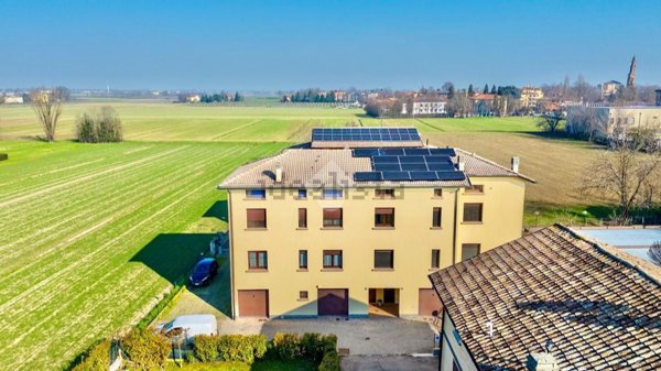 appartamento in vendita a Reggio nell'Emilia in zona Città Storica