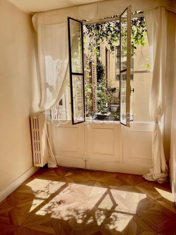 appartamento in vendita a Reggio nell'Emilia in zona Città Storica