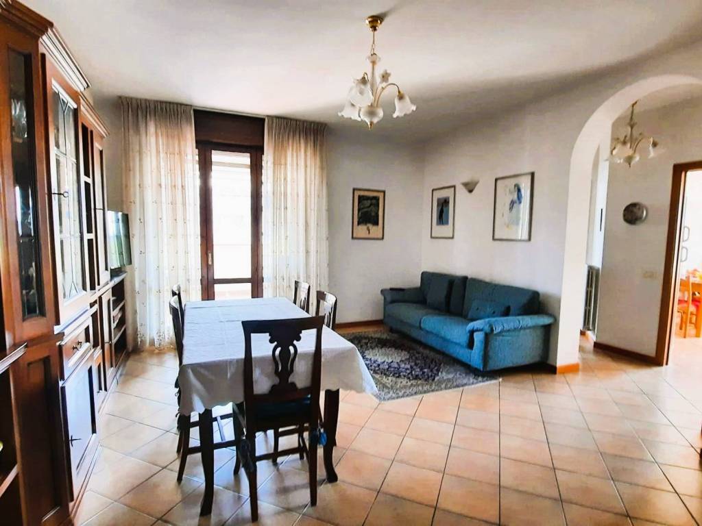 appartamento in vendita a Reggio nell'Emilia in zona Buco del Signore