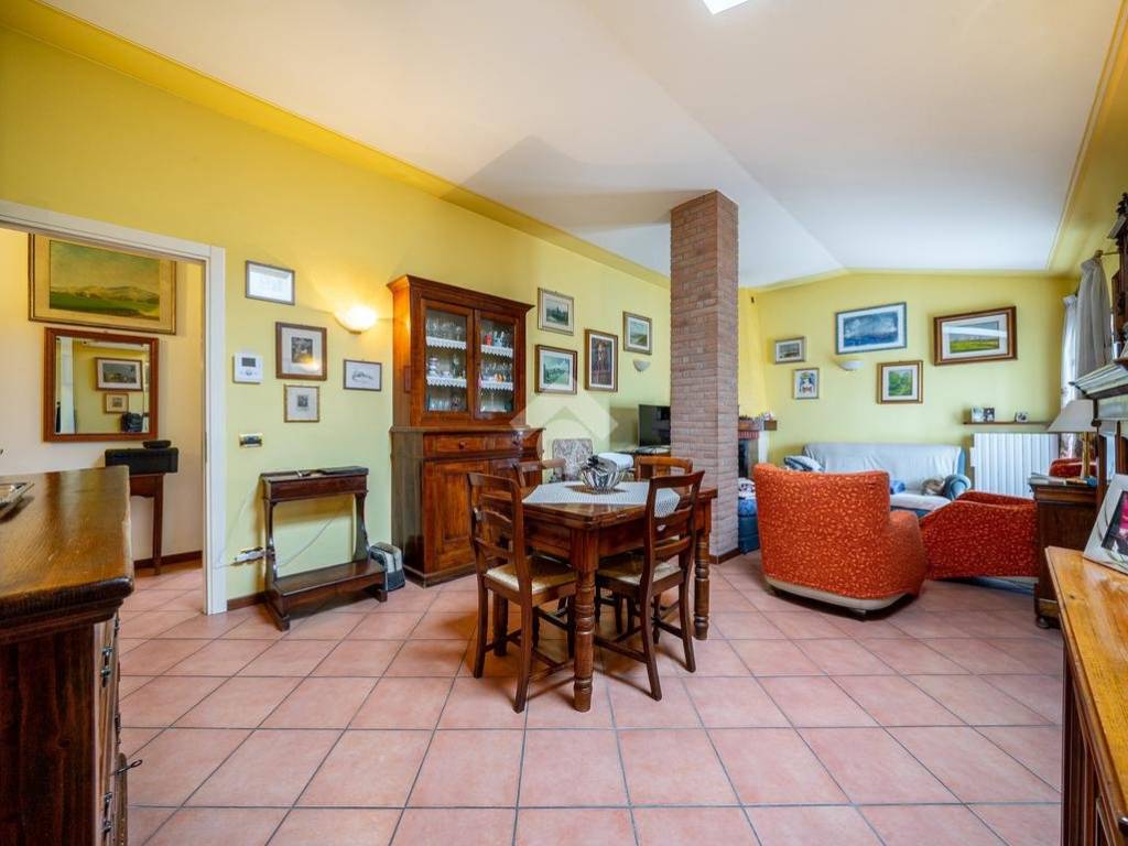 appartamento in vendita a Reggio nell'Emilia