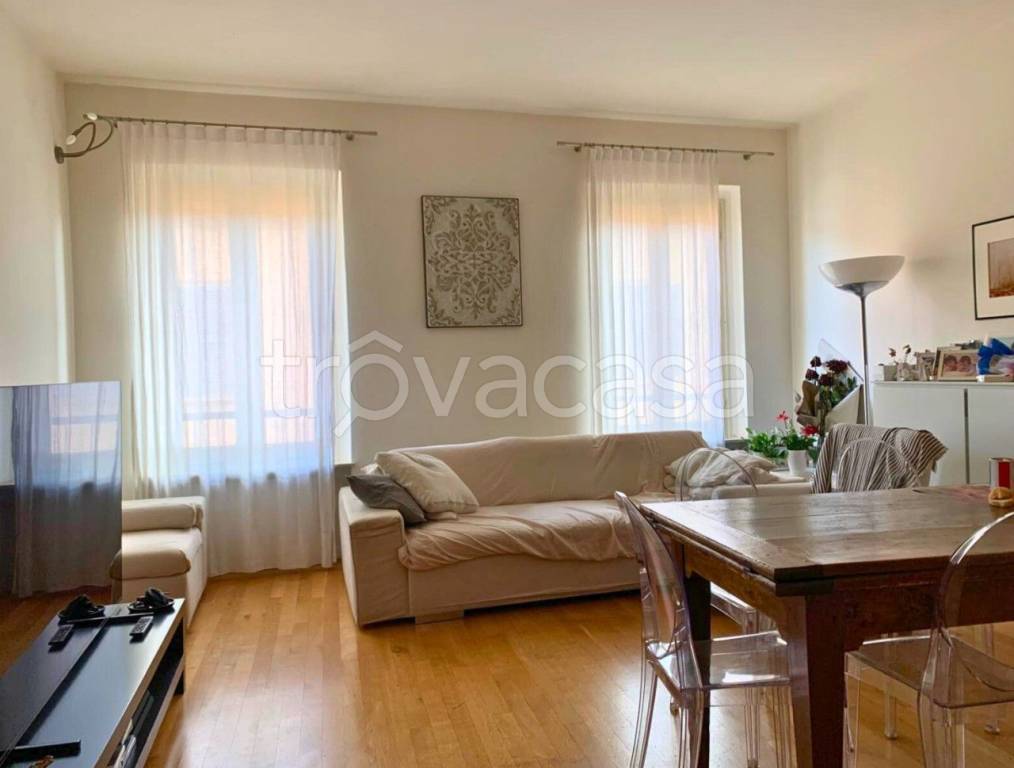 appartamento in vendita a Reggio nell'Emilia in zona Città Storica