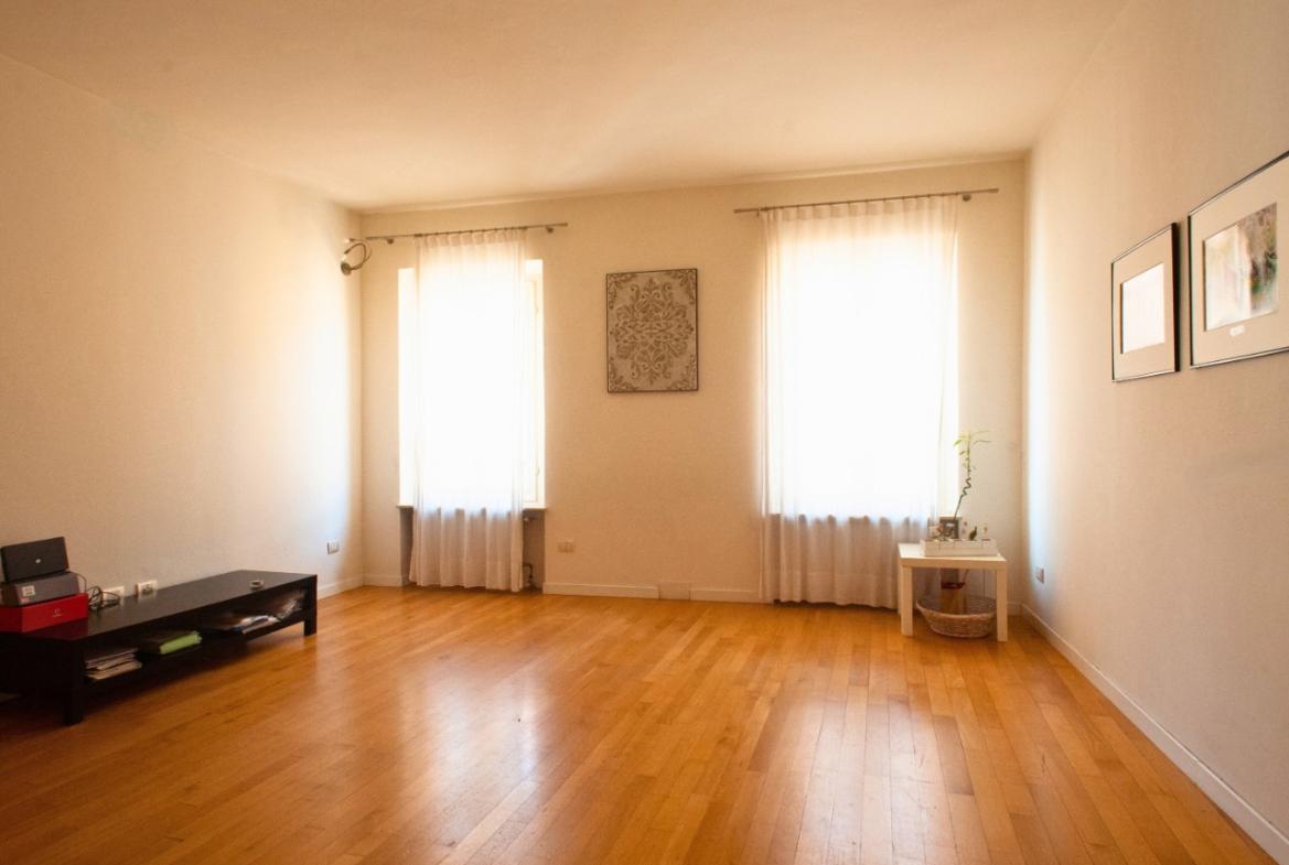 appartamento in vendita a Reggio nell'Emilia in zona Città Storica