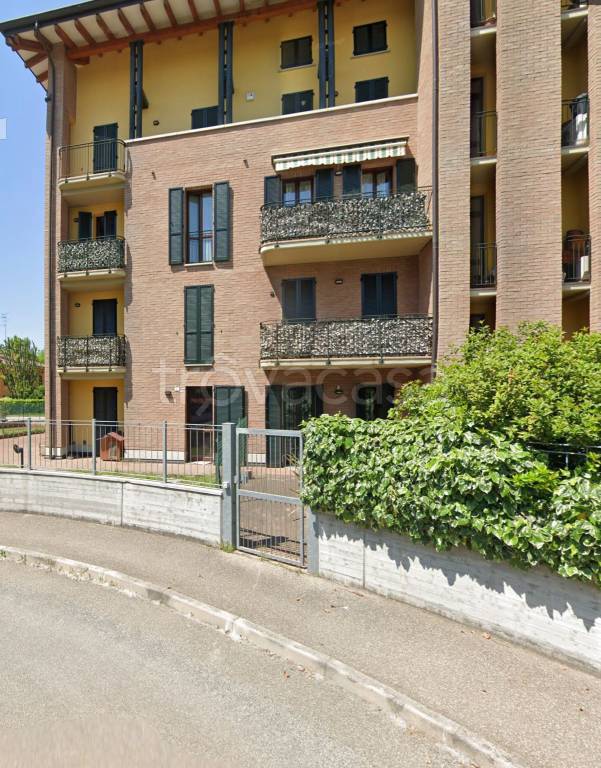 appartamento in vendita a Reggio nell'Emilia in zona Ospizio