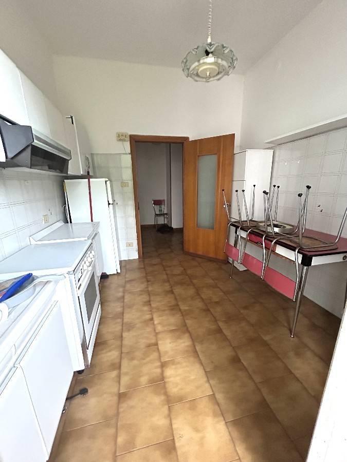 appartamento in vendita a Reggio nell'Emilia in zona Città Storica