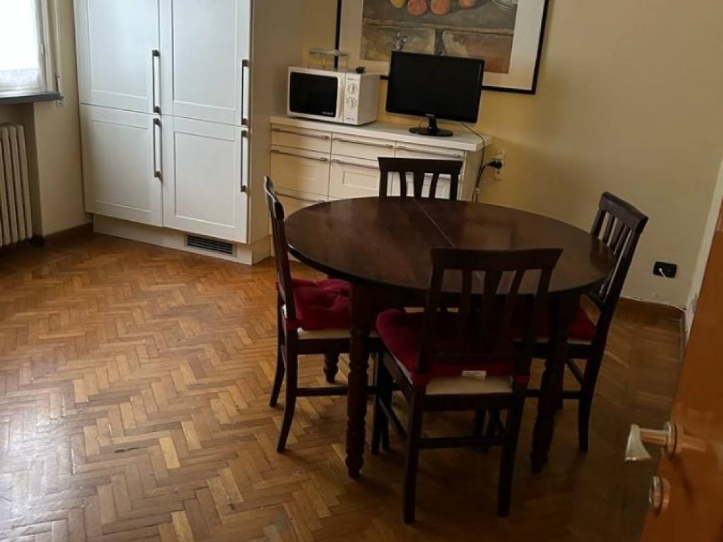 appartamento in vendita a Reggio nell'Emilia in zona Belvedere