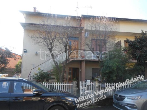 appartamento in vendita a Reggio nell'Emilia in zona Baragalla