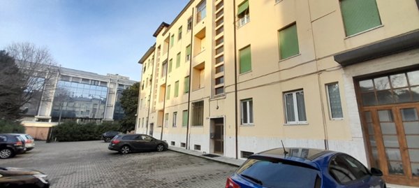 appartamento in vendita a Reggio nell'Emilia in zona Città Storica