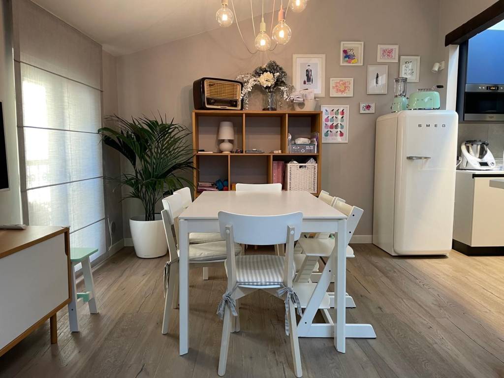 casa indipendente in vendita a Reggio nell'Emilia