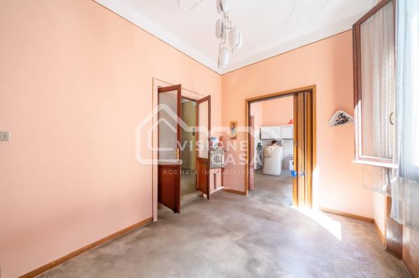 appartamento in vendita a Reggio nell'Emilia in zona Città Storica