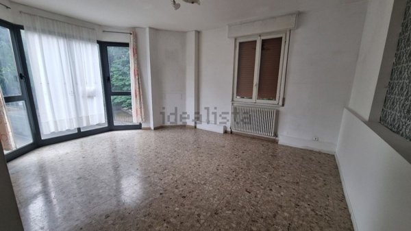 appartamento in vendita a Reggio nell'Emilia in zona Città Storica