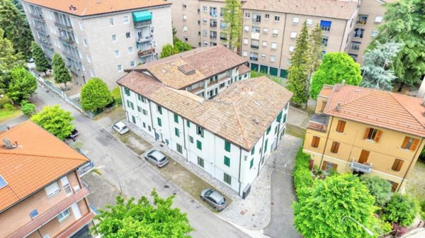 appartamento in vendita a Reggio nell'Emilia in zona Città Storica