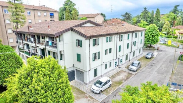appartamento in vendita a Reggio nell'Emilia in zona Città Storica